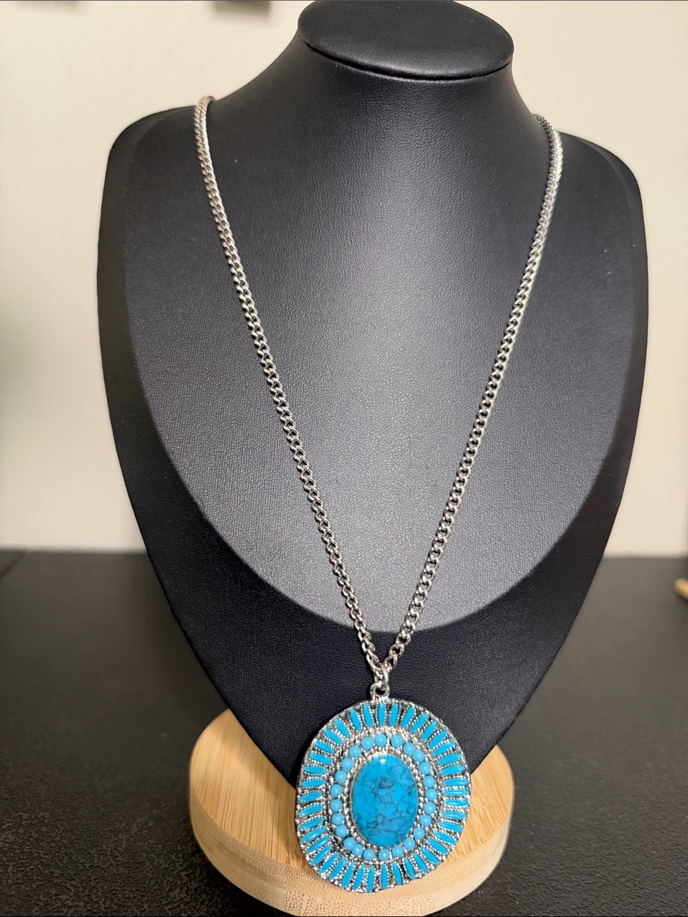 Boho Western Silver Chain Turquoise Pendant Necklace - Blue Statement Jewelry